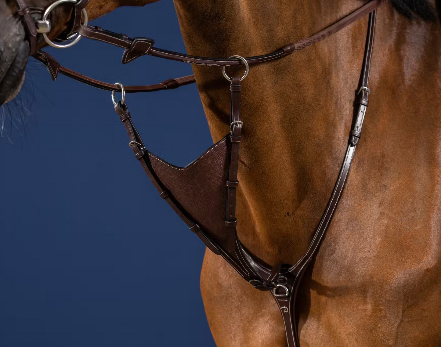 Dy'on US Collection Soft Bib Martingale Attachment
