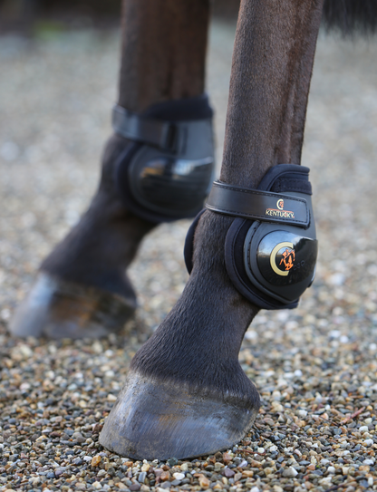 Kentucky Moonboots | Black Full Size
